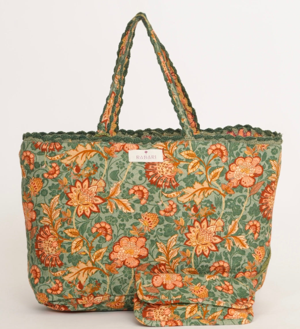 Faith Classic Tote