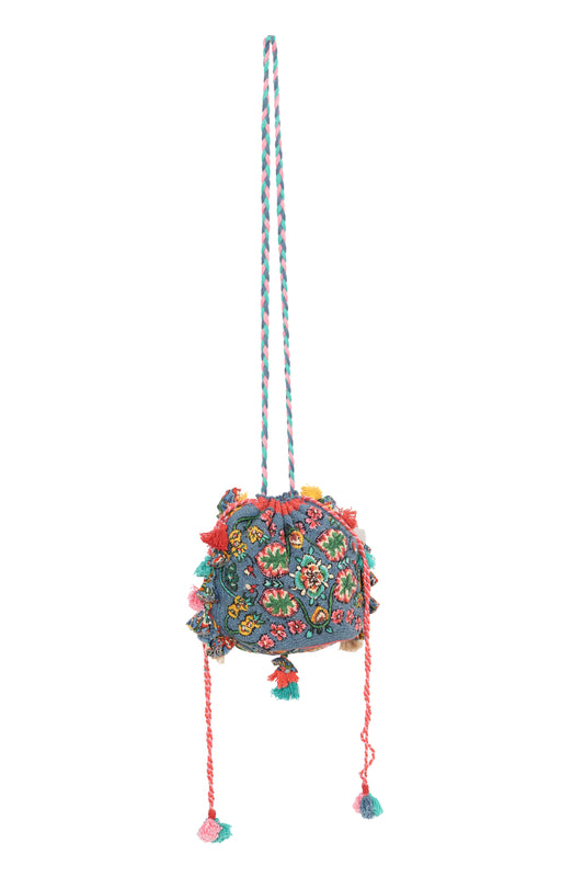Neeli Flora Potli